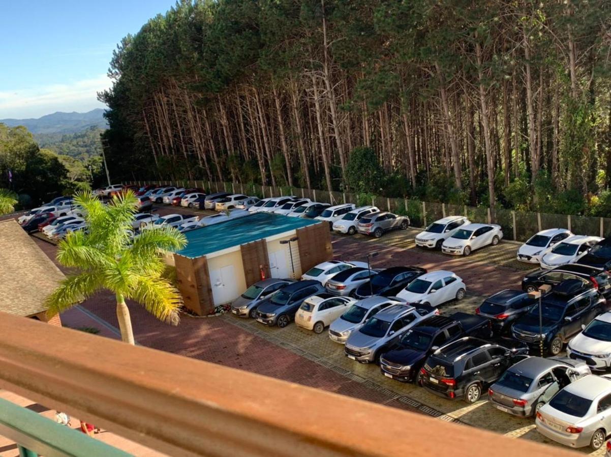 Condominio Vista Azul Residencial Meeting Center Домінгус-Мартінс Екстер'єр фото